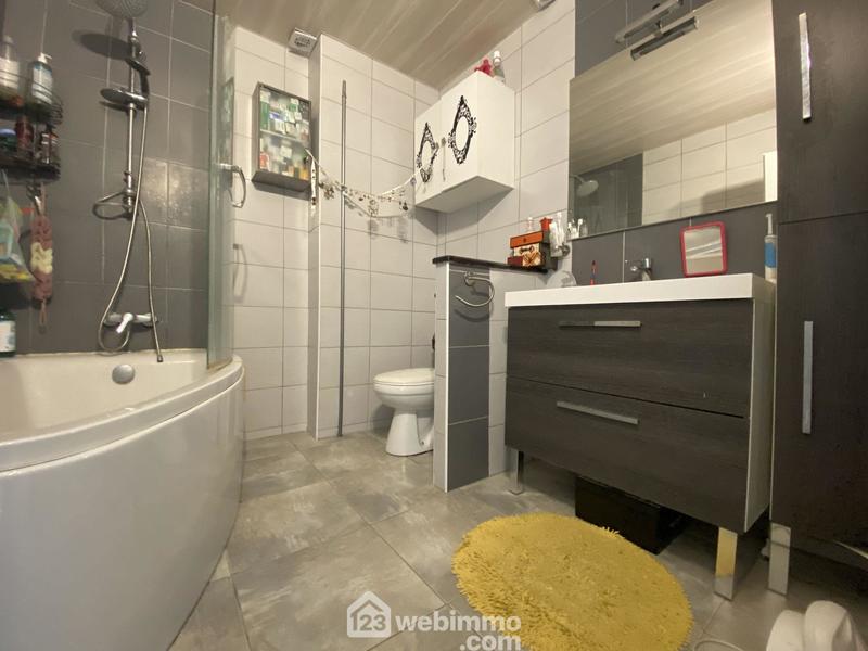 Maison - 103 m² - 5 pièces