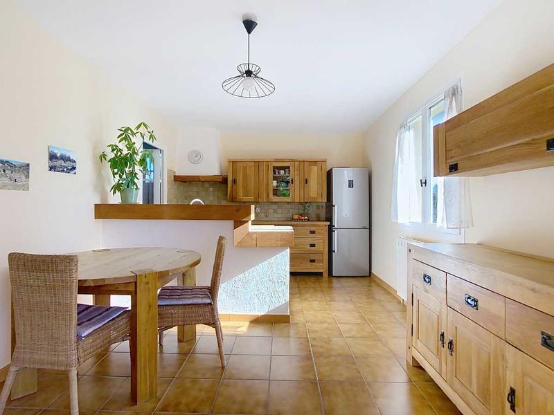 Maison - 140 m² - 5 pièces