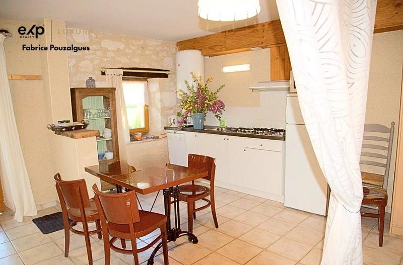 Maison - 715 m² - 29 pièces