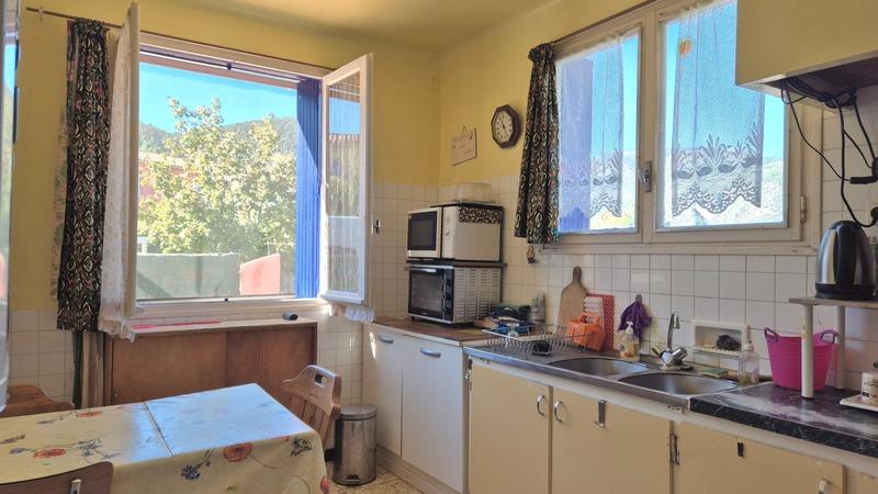 Maison - 121 m² - 7 pièces