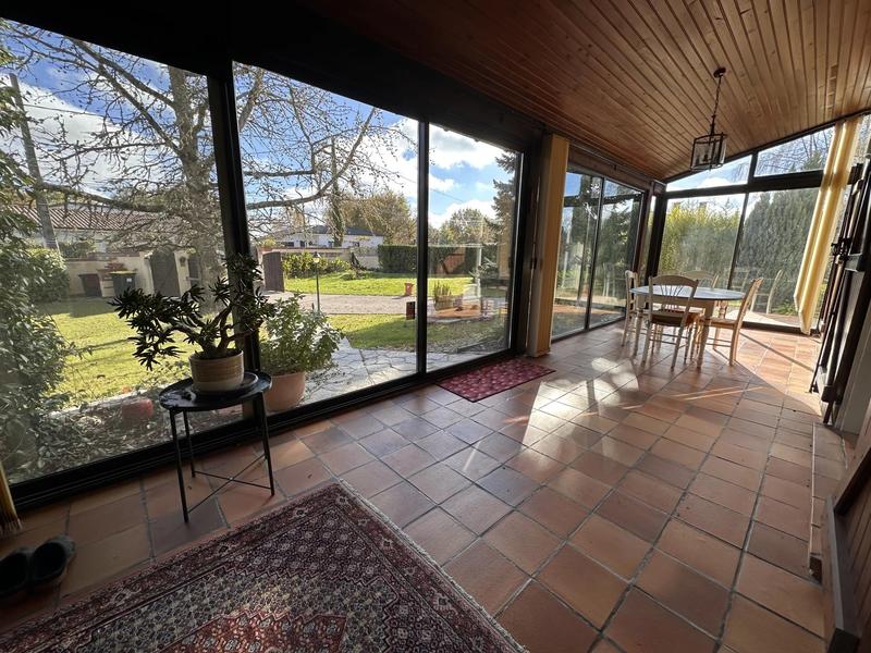 Maison - 210 m² - 9 pièces