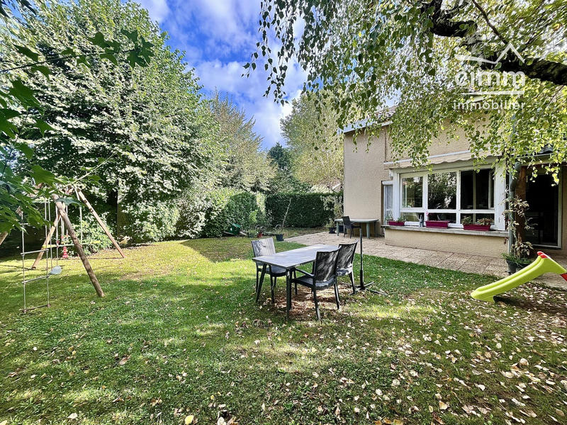 Maison - 91 m² - 5 pièces
