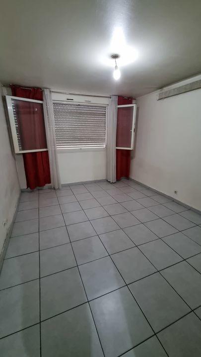 Studio - 23 m² - 1 pièce