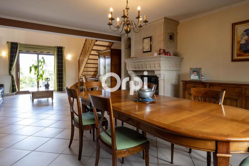 Maison - 151 m² - 6 pièces