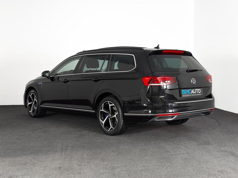 Volkswagen Passat Sw Gte 218ch Dsg Hybride Rechargeable Ja18p T.O Digital Cockpit Regul Acc Camera