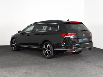 Volkswagen Passat Sw Gte 218ch Dsg Hybride Rechargeable Ja18p T.O Digital Cockpit Regul Acc Camera