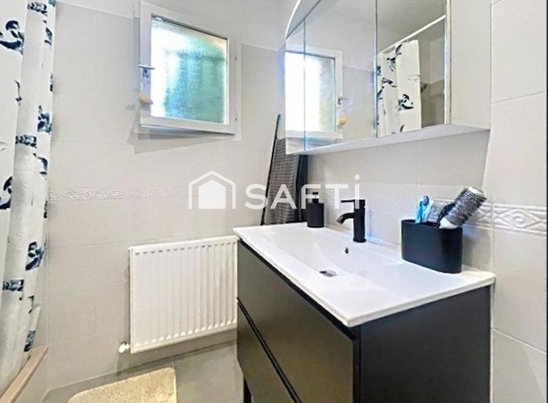 Maison - 179 m² - 7 pièces