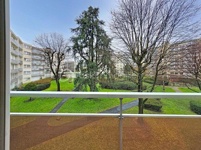 Appartement - 96 m² - 5 pièces