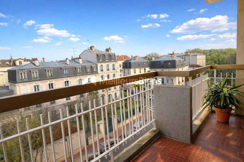 Appartement - 86 m² - 4 pièces