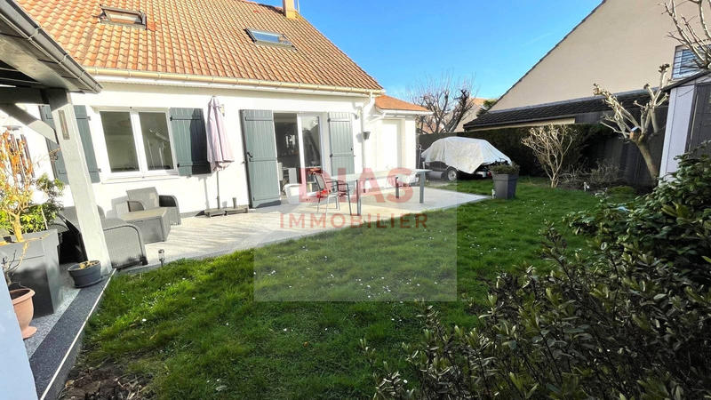 Maison - 87 m² - 6 pièces
