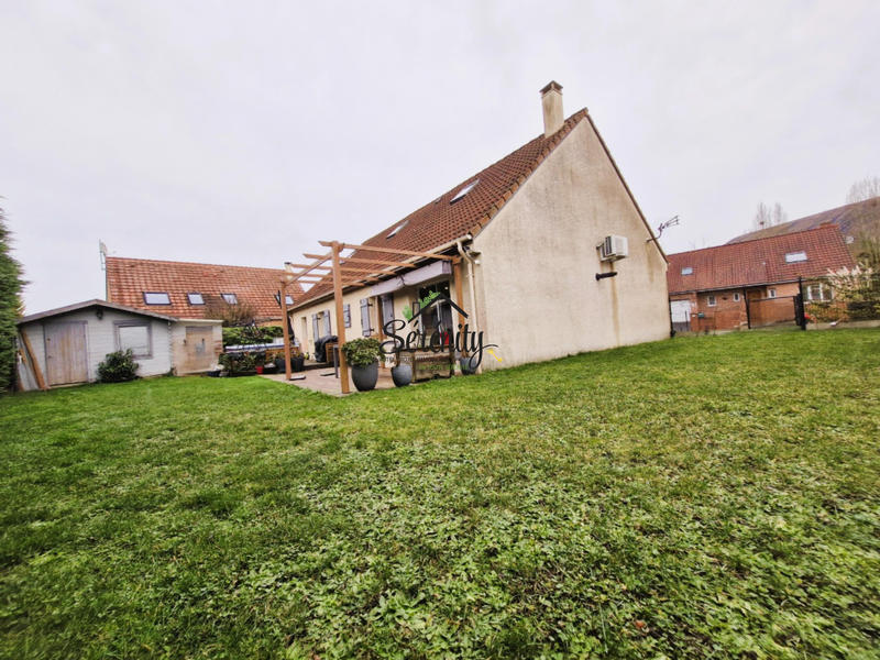 Maison - 140 m² - 7 pièces