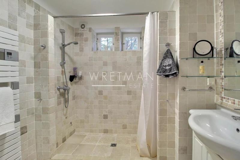 Villa - 102 m² - 5 pièces