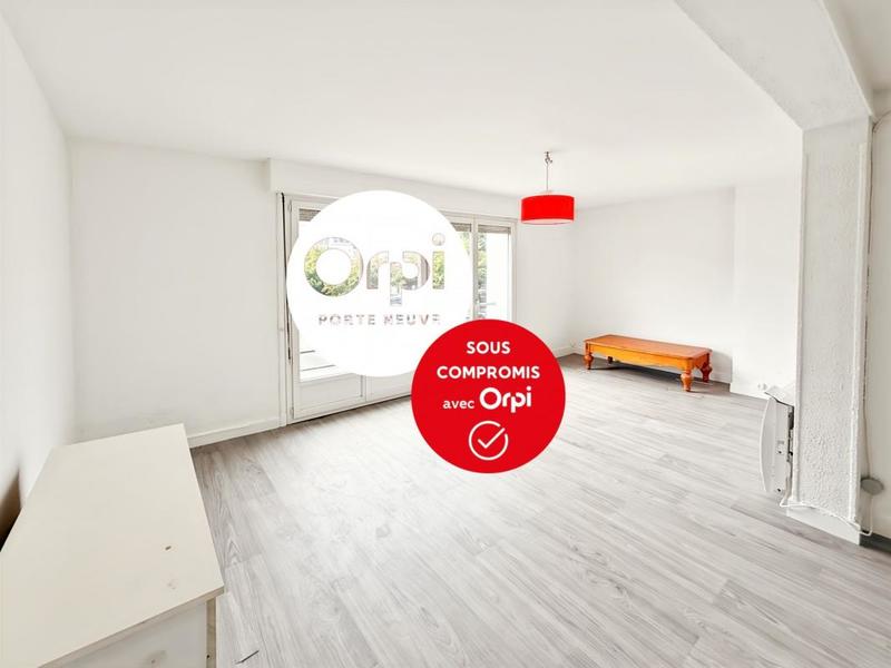 Immeuble - 68 m² - 4 pièces