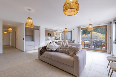 Appartement - 111 m² - 4 pièces