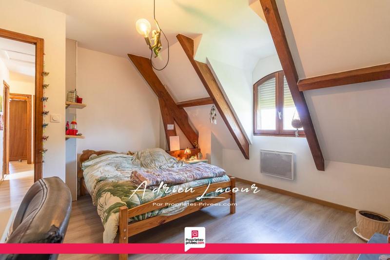 Maison - 139 m² - 7 pièces