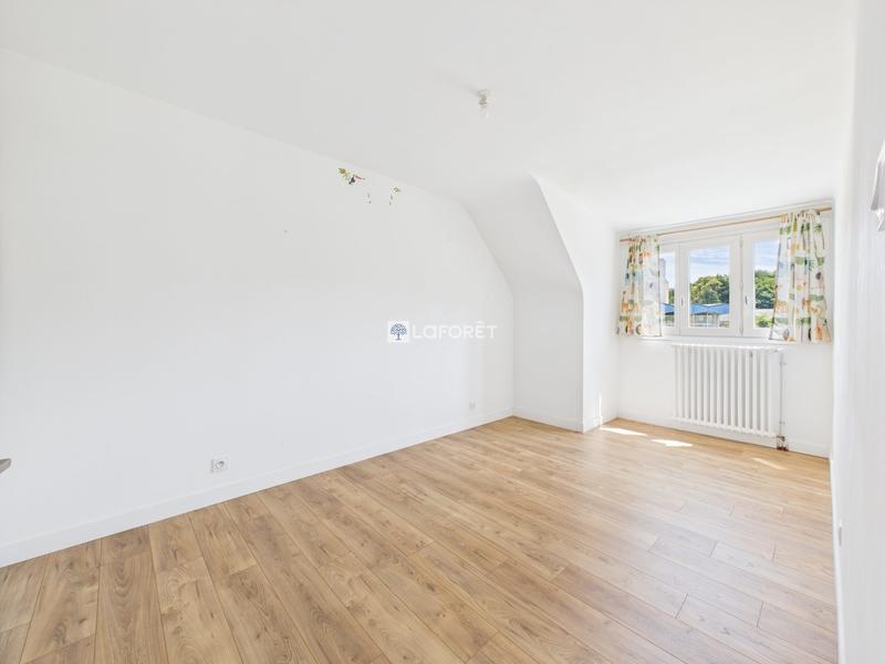 Maison - 92 m² - 4 pièces