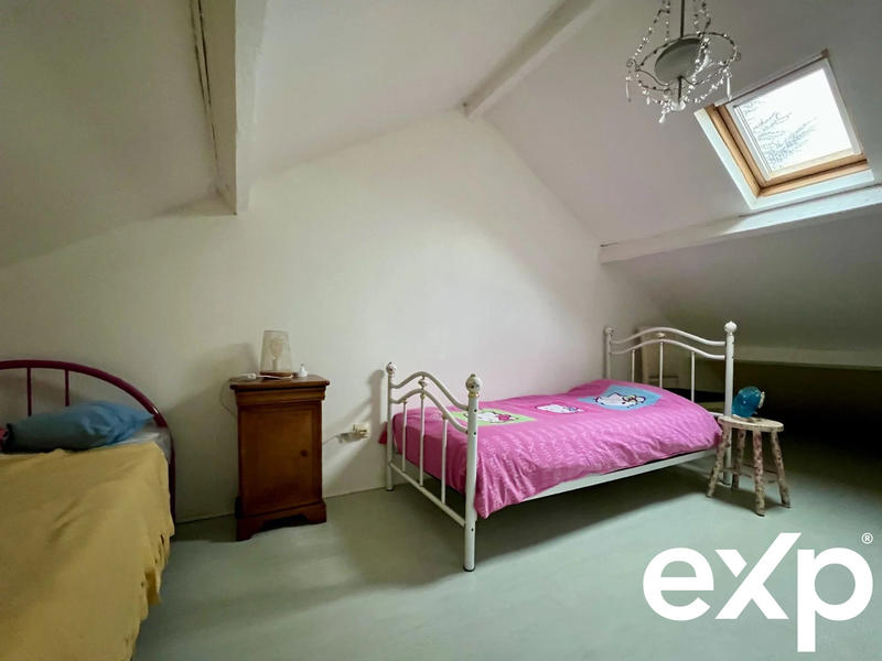 Maison - 140 m² - 8 pièces