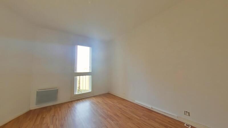 Appartement - 82 m² - 4 pièces