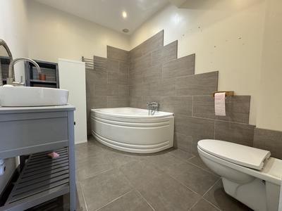 Maison - 100 m² - 6 pièces