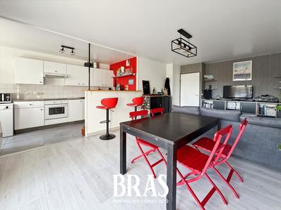 Appartement - 63 m² - 3 pièces