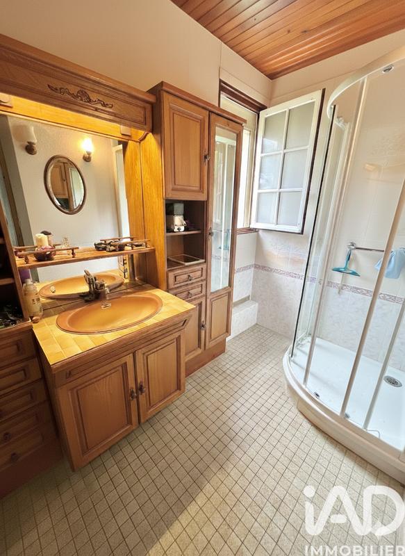 Maison - 97 m² - 5 pièces