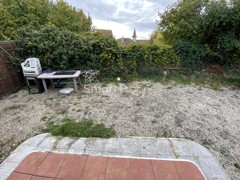 Maison - 180 m² - 8 pièces