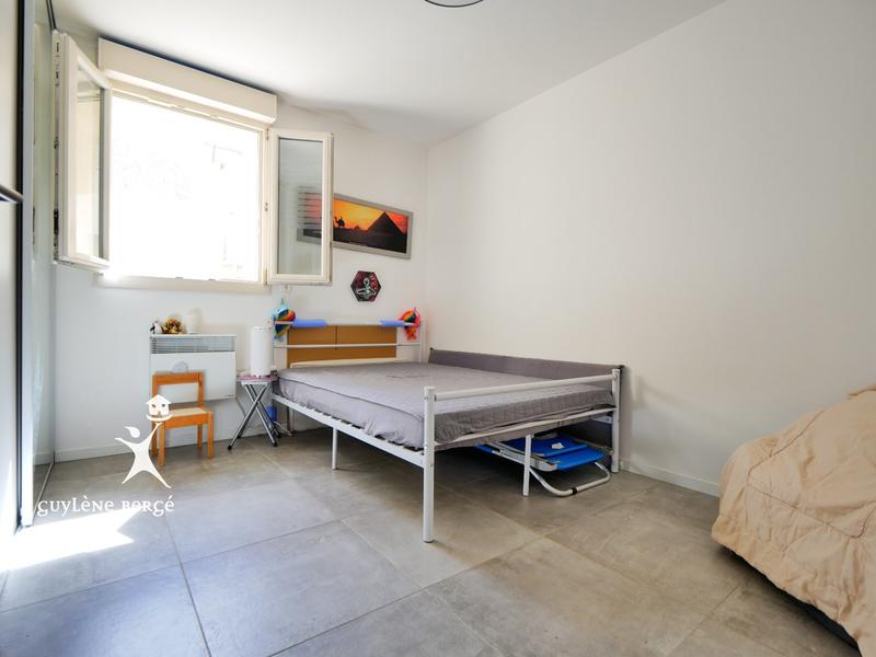 Appartement - 82 m² - 3 pièces