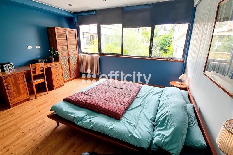 Appartement - 172 m² - 7 pièces