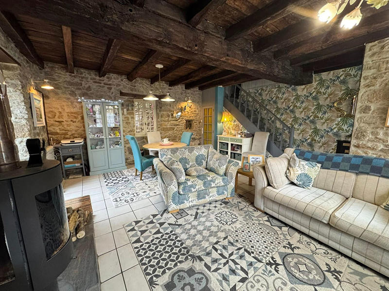 Maison - 137 m² - 6 pièces