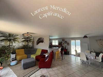 Maison - 108 m² - 4 pièces