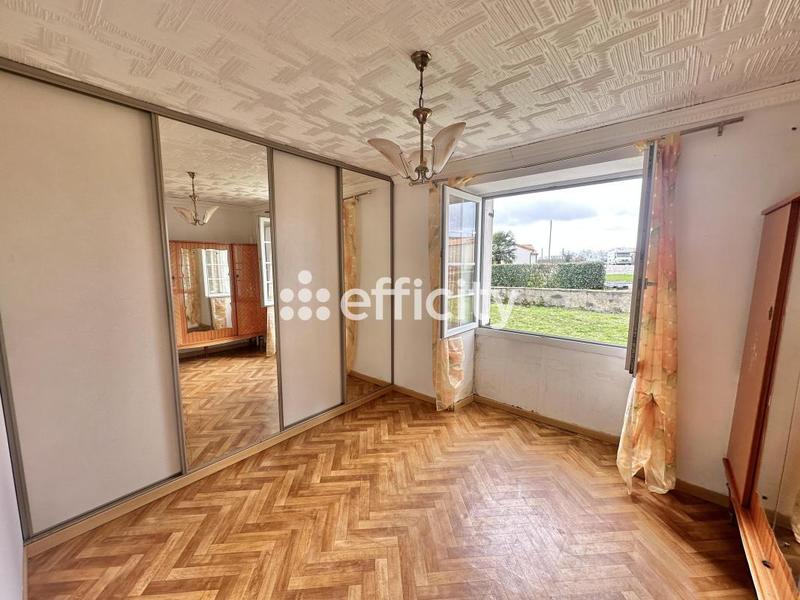 Maison - 104 m² - 5 pièces