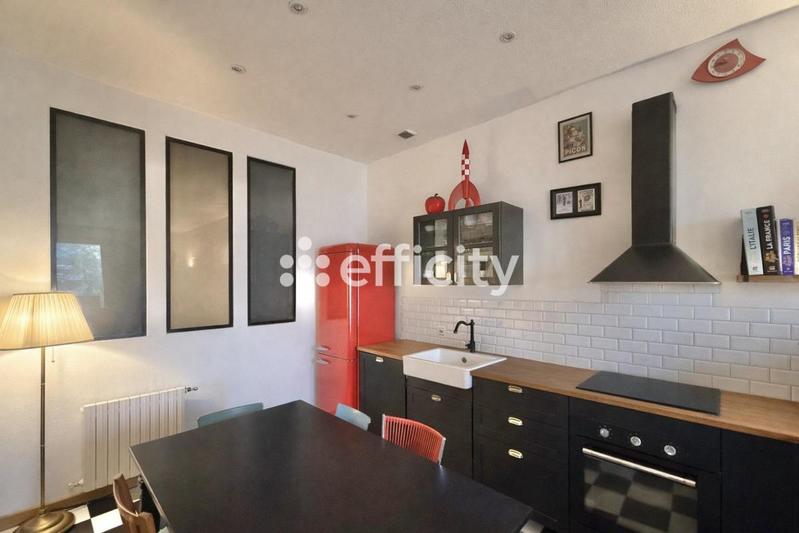 Appartement - 80 m² - 3 pièces