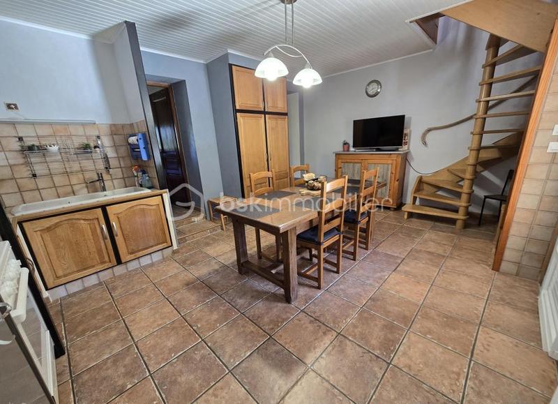 Corps de ferme - 142 m² - 6 pièces