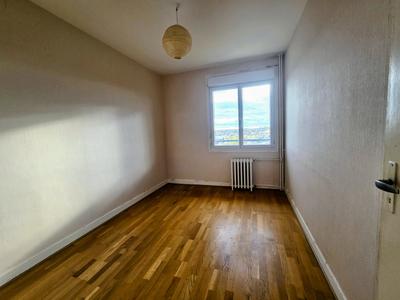 Appartement - 68 m² - 4 pièces