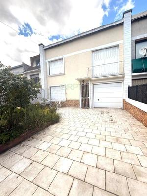 Maison - 106 m² - 4 pièces