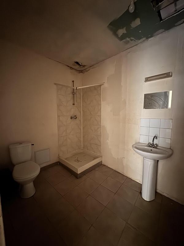 Immeuble - 110 m² - 5 pièces