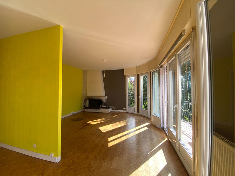 Maison - 143 m² - 5 pièces