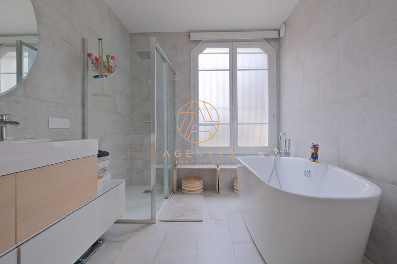 Maison ancienne - 109 m² - 5 pièces