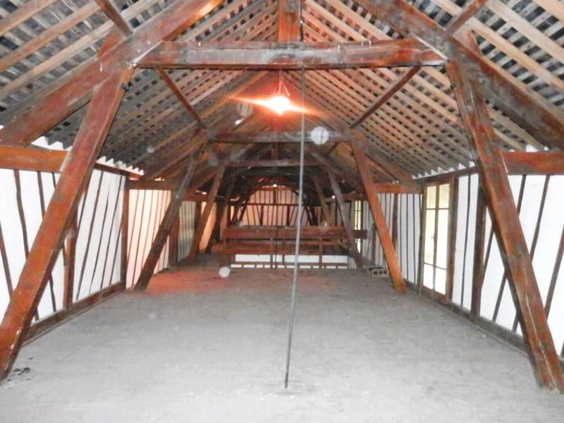 Demeure - 105 m² - 5 pièces