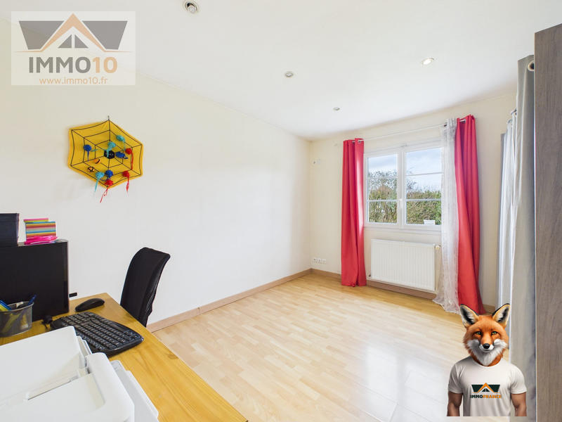 Maison - 98 m² - 5 pièces