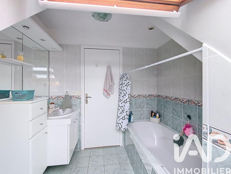 Maison - 115 m² - 6 pièces