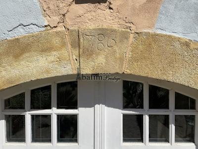 Maison - 468 m² - 15 pièces