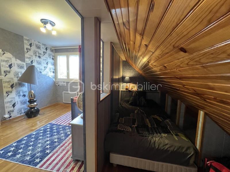 Pavillon - 146 m² - 10 pièces