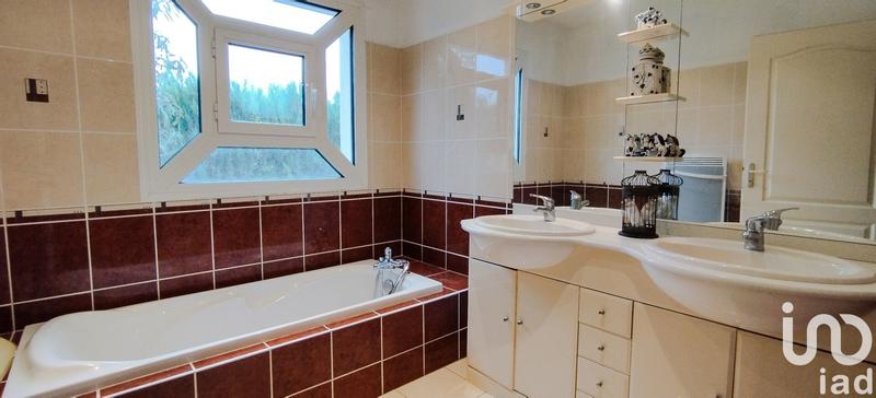 Maison - 138 m² - 4 pièces