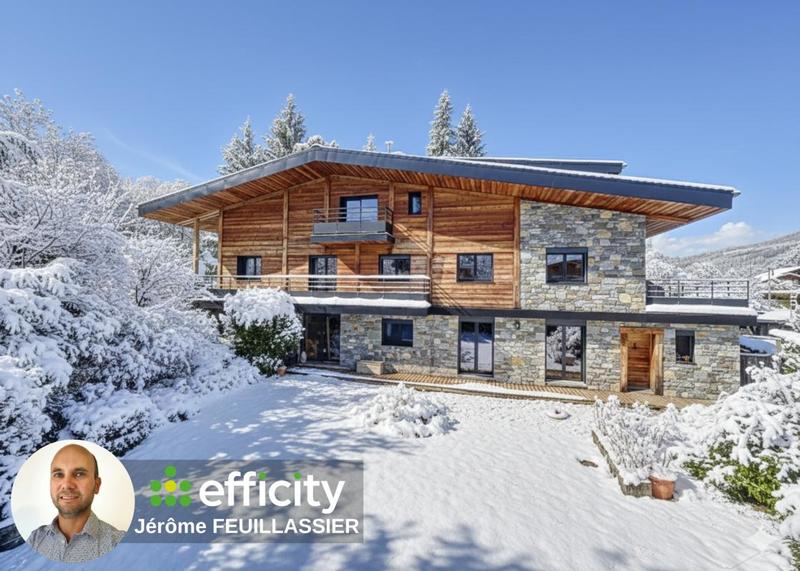 Châlet - 370 m² - 18 pièces