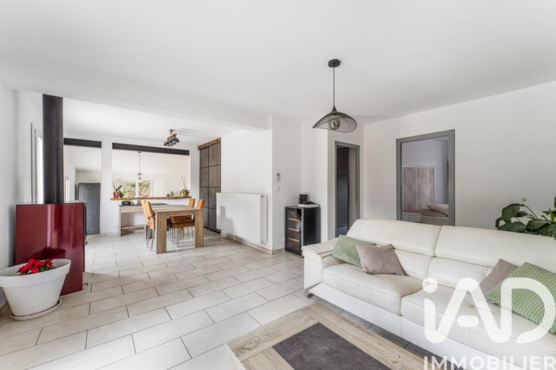 Maison - 95 m² - 4 pièces