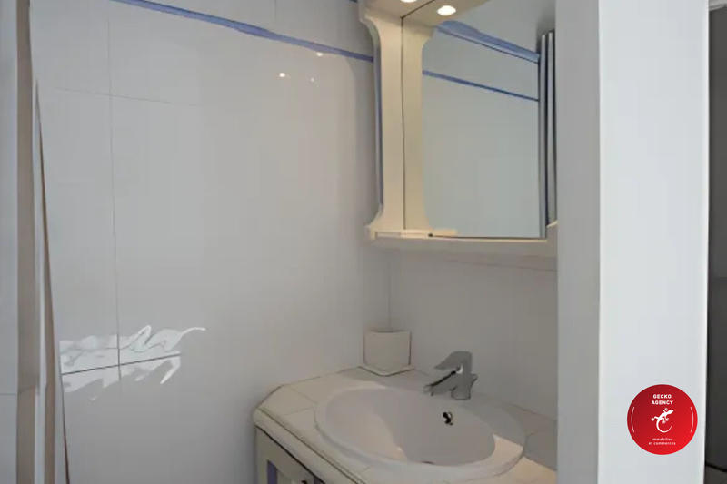 Villa - 90 m² - 5 pièces