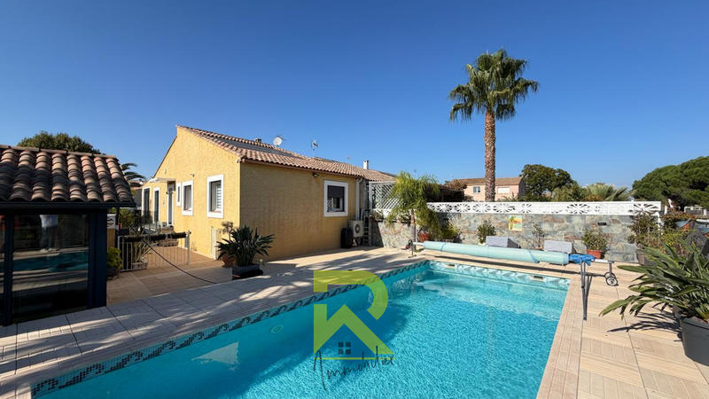 Maison - 93 m² - 4 pièces