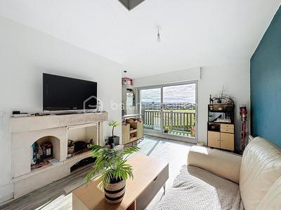 Duplex - 47 m² - 3 pièces