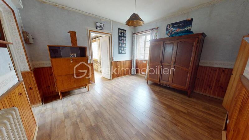 Maison de bourg - 100 m² - 3 pièces